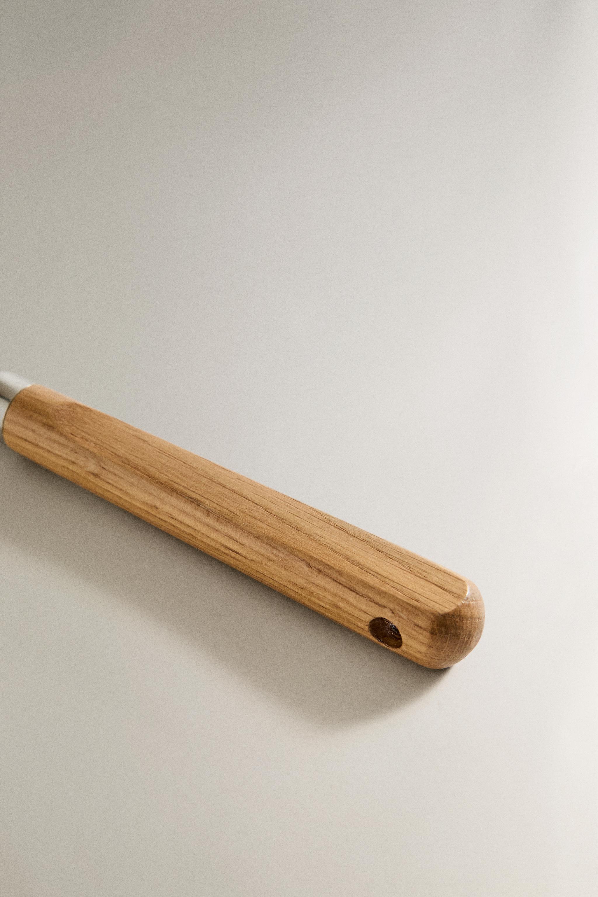 ÉCUMOIRE ACIER BOIS CHÊNE